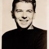 Ronald Reagan 1940s signed portrait (1)