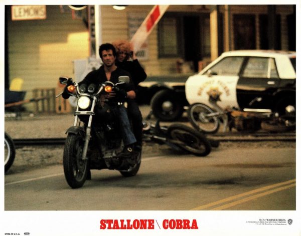 Cobra US Lobby Card Stallone (4)