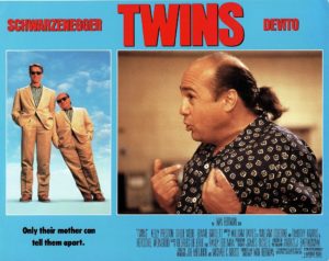 Twins US Lobby Card 1988 with Arnold Schwarzenegger, Danny DeVito (2)