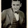 Richard Dix 1930's Postcard Portrait 3.5 x 5.5 (Printed Signature) (1)