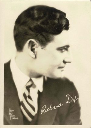 Richard Dix 1940's Portrait 5 x 7 (Printed Signature) (5)