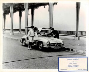 Frantic Ascenseur Pour L'echafaud 1958 Us Still Featuring A Mercedes Benz 300 Sl Gullwing Coupe (2)