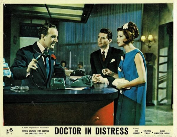 Doctor In Distress Italian English Lobby Card Dirk Bogarde