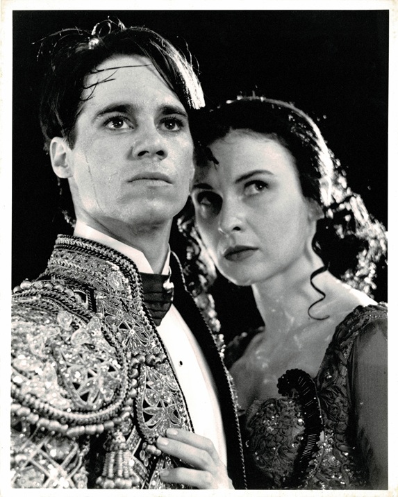 Strictly Ballroom Portrait Still 8 X 10 Strictly Ballroom Portrait Still 8 X 10